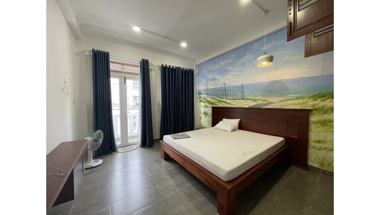 Cho thuê nhà nguyên căn 6 phòng ngủ, có đầy đủ nội thất đường Cao Văn Bé giá chỉ 10 triệu/tháng.