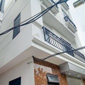 Bán nhà mới xây 30m2 5 tầng giá chỉ 3 tỷ khu Nam Từ Liêm