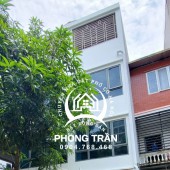 Bán nhà phố Nguyễn Phong Sắc, Cầu Giấy 40m2, Kinh doanh Đỉnh, Giá chỉ: 11,9 tỷ