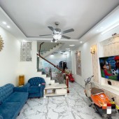 Chính Chủ Bán Nhà Đường Lê Quang Đạo - Nam Từ Liêm: 32m x 5 tầng, mặt 5m,