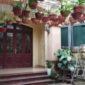 BIỆT THỰ NHÀ VƯỜN 140M2 CHỈ 7 TỶ NGÔ GIA TỰ - NGÕ THÔNG Ô TÔ TRÁNH - TẶNG VƯỜN LAN VÀ BỂ CÁ KOI CỰC ĐẸP