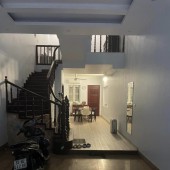 BÁN NHÀ NGỌC LÂM, NGÕ THÔNG, Ô TÔ ĐỖ CỬA, 64m2 x 5 Tầng. 9.85 Tỷ