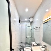 Khương Đình dt 41 m  6tầng mt  4.5m giá  7.8 tỷ