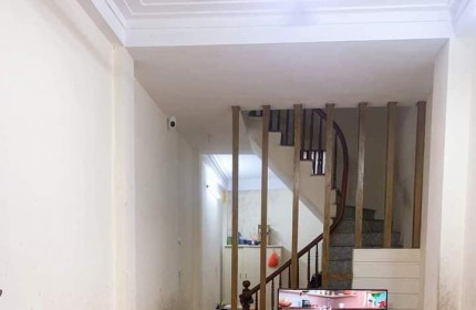 Bán nhà Nam Dư, Hoàng Mai 41m x 4 tầng, mt 3.1m, giá 2.35 tỷ