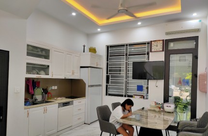 BÁN NHÀ PHỐ LÊ THANH NGHỊ: 42M2*5 TẦNG *4 NGỦ MT 5M, 3.9 TỶ, GẦN CHỢ, 20M RA PHỐ.