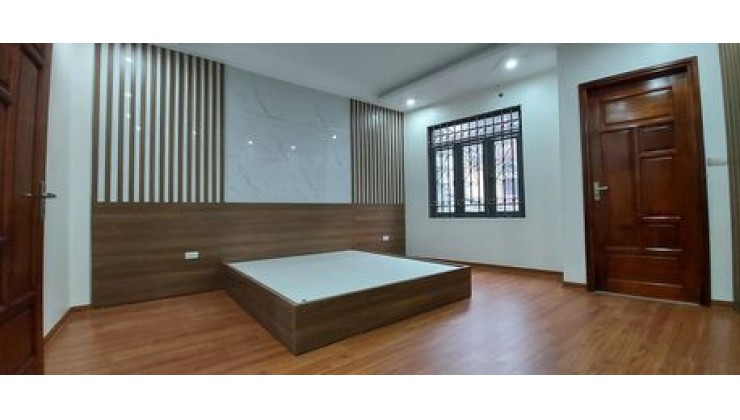 Văn Chương- Đống đa  51m 5 tầng, lô góc, 10m ra đường ô tô, nở hậu. Giá 6,2 tỷ