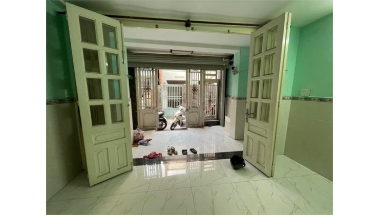 Nhà Rộng 48m2 , 3 Tầng , Hẻm 3m , Ngang 4.5 , Nở Hậu , Tặng Nội Thất