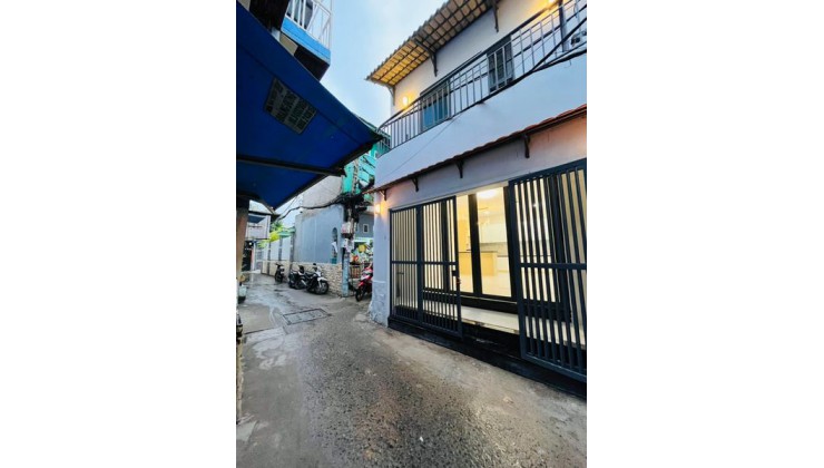 Bán Nhà Hiếm Gốc 2 Mặt Tiền Phú Thuận – Quận 7 , chỉ 3,79 tỷ