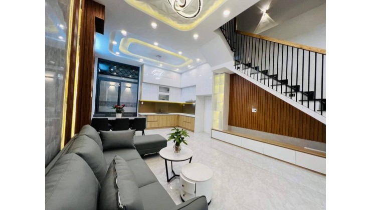 Bán nhà mới Huỳnh Tấn Phát – TT Nhà Bè, 55m2, 4 tầng, 6.8 tỷ, tặng nội thất.