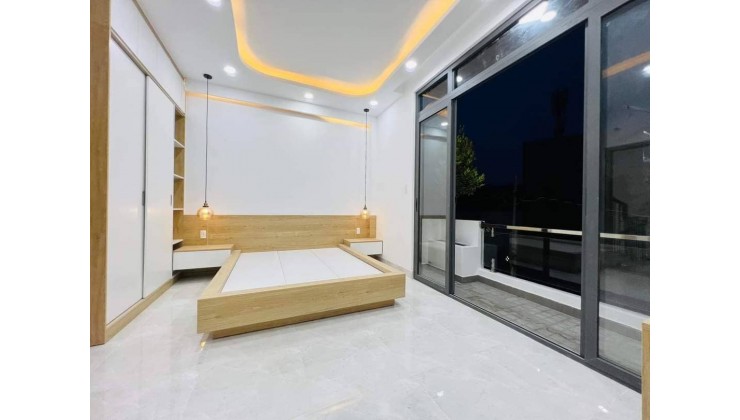 Bán nhà mới Huỳnh Tấn Phát – TT Nhà Bè, 55m2, 4 tầng, 6.8 tỷ, tặng nội thất.