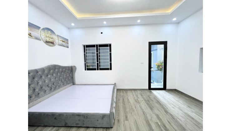 Bán Nhà Đất Tại Đường Tạ Quang Bửu 42m2