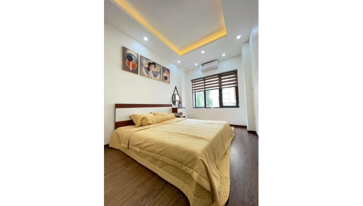 Nhà đẹp THOÁNG NGÕ QUỲNH, OTO, gần PHỐ, 32m2, CHỈ 3.2 tỷ.