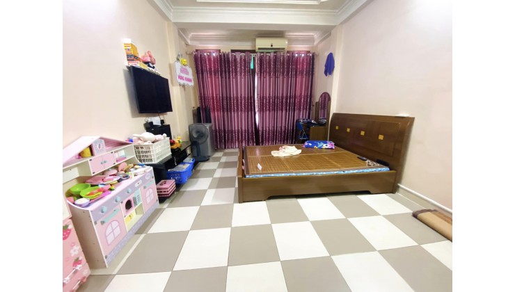Bán nhà phố Võ Thị Sáu, gần Công viên Tuổi trẻ, 3.4 tỷ, kinh doanh nhỏ