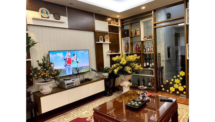 Bán nhà Lê Trọng Tấn, phân lô , ngõ oto tránh,KD, nhà đẹp ở luôn, 65m2 chỉ 11 tỷ