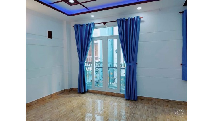 Nhà bán Lý Thường Kiệt P8, Tân Bình, 60m2, hẻm thông, 5,7 tỷ