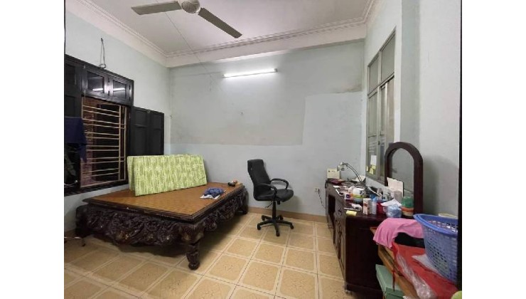 Bán Gấp_Nhà Mặt Đường Giải Phóng Thanh Xuân 148m2_Giá 11.8 ty