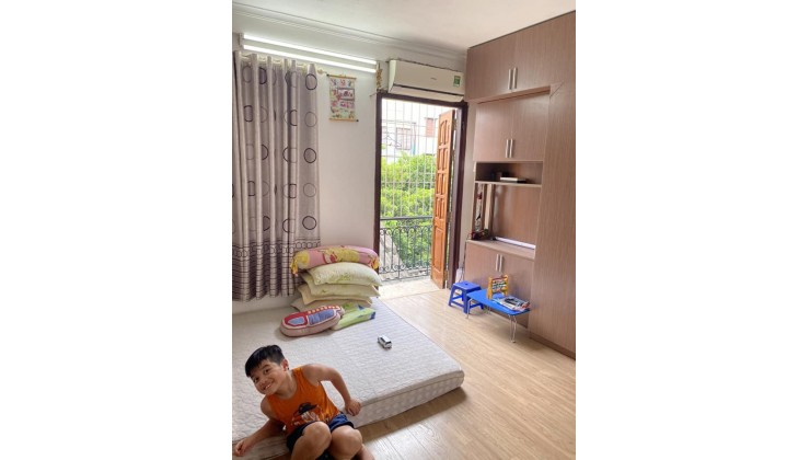 Dành cho anh chị tài chính từ 2 tỷ-Ngõ 22Tôn Thất Tùng, Đống Đa, sổ đỏ chính chủ-Khu dân trí cao, nhà đẹp ở ngay