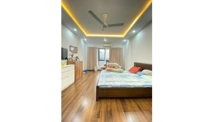 Siêu Hiếm Đống Đa, Ô Tô Vào Nhà, Ở Vip, Kinh Doanh Đỉnh, Chỉ 6.8 Tỷ – Lh: 0972168342