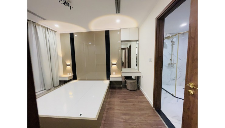 Bán rẻ cắt lỗ gấp CCCC Sunshine City tòa S6, 3 ngủ 2WC, 96m2, nội thất nhập khẩu toàn bộ, zzezea