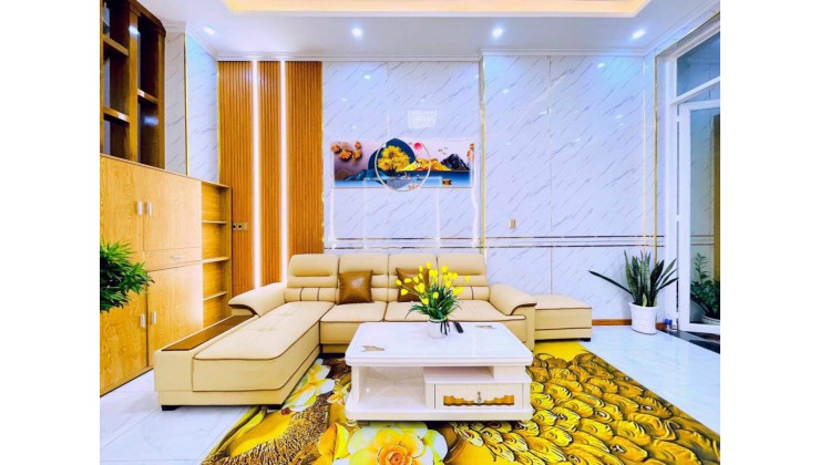 Gấp bán nhà VIP Quang Trung-GV-70m2-p8- chỉ 6,98 tỷ.