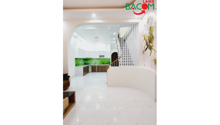 Siêu phẩm nhà phố 1 lầu, Gần Chợ Bà Thức, P. Tân Phong, Biên Hoà, 104m2, SHR, thổ cư, đường xe ô tô