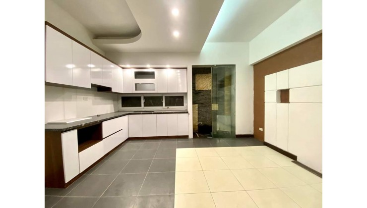 NGUYỄN VĂN CỪ 80m2 4T 5,5M MẶT TIỀN 12 TỶ Ô TÔ TRÁNH NGÕTHONG THOÁNG