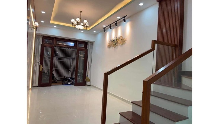 Bán nhà Tây Thạnh,Tân Phú 4 tầng 60m2 chỉ 5 tỷ 8.