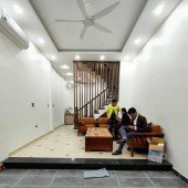 Nguyễn Ngọc Nại 51m 5 tầng 6 NGỦ, OTO đỗ cửa, NHÀ DÂN XÂY, TẶNG NỘI THẤT XỊN XÒ 8 TỶ