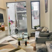 Bán gấp nhà đẹp Khương Đình  chỉ 4.84 tỷ, 60m x 5T Ngõ Thông  Ô Tô Đỗ Cửa Nhà Đẹp Ở Ngay
