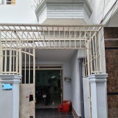 Bán Nhà 4 Tầng , Nguyễn Thị Thập , 4x13 , Giảm Giá Chào 200tr chỉ còn 4,4 tỷ