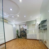 Bán nhà Đường Láng 60m x4  tầng, mt: 4m