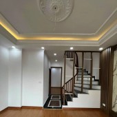 Bán căn nhà ngõ 172 Ngọc Hồi, Hoàng Mai, Hà Nội