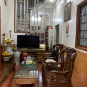 Cần bán gấp nhà phố Ngô Quyền, lô góc 3 mặt thoáng, ô tô đỗ cửa, 38m 4 tỷ