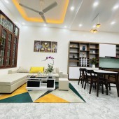 Bán gấp nhà Trần Thái Tông 45m x 4 tầng - Tặng full nội thất - 2 thoáng