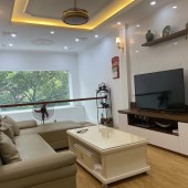 7 tỷ siêu phẩm 50Mx6T Bồ Đề Long Biên ngõ thông ô tô vào nhà full nội thất.