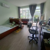 Kẹt tiền gấp bán nhà Quận 3, gần mặt tiền Võ Văn Tần, tiện kinh doanh