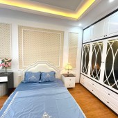 BẤT CHẤP ĐẦU TƯ PHÂN LÔ HOA HÂU PHỐ NGUYỄN AN NINH 50M2X4 GARA KD ĐỈNH NHỈNH 6 TỶ