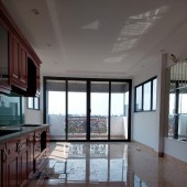 Siêu Phẩm Nhà Ngọc Thụy, Long Biên 40m2, 7T giá 7,35 tỷ (có thang máy, ô tô vào nhà)