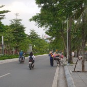 CHÍNH CHỦ CẦN BÁN NHÀ LẠC LONG QUÂN, CẦU GIẤY DT 48M2, 4 TẦNG, MT 4M