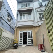 Bán nhà HXH Lê Quang Định, Gò Vấp, 68m2, 4 phòng ngủ.