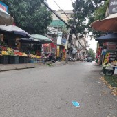 BÁN NHANH ,BÁN ĐẤT TẶNG NHÀ, 2 THOÁNG, 15M Ô TÔ TRÁNH

Gia Quất 66m2 2T 4,7m mặt tiền giá 3,tỷ 
Diện tích nhà thực tế 65,5m2, MT 4,65m