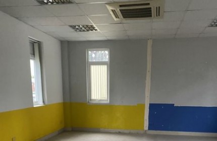 Cho thuê cả nhà 110m2 x 5 tầng 2 mặt tiền, giá 55tr. Làm văn phòng, siêu thị, cửa hàng.