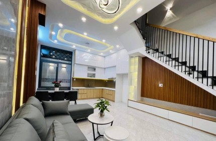 Bán nhà mới Huỳnh Tấn Phát – TT Nhà Bè, 55m2, 4 tầng, 6.8 tỷ, tặng nội thất.