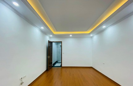 Bán nhà phân lô Nhân Hòa,Thanh Xuân,45m2x7T Thang Máy,gần phố,3 thoáng,kinh doanh,giá 7.8 tỷ 0969945393