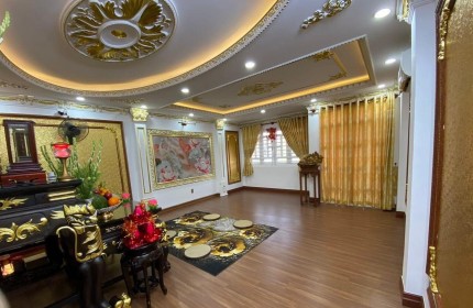 BIỆT THỰ SIÊU SANG GIỮA LÒNG PHỐ 5 TẦNG BỀ THẾ