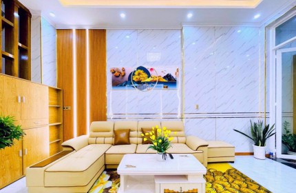 Gấp bán nhà VIP Quang Trung-GV-70m2-p8- chỉ 6,98 tỷ.