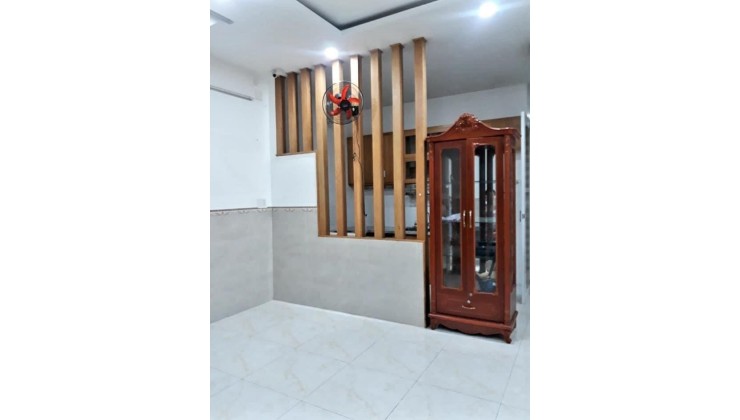 Bán nhà HXH sát MT Trường Chinh Cộng Hòa 52m2 ngang 5m2 chỉ 4.1 tỷ(TL)