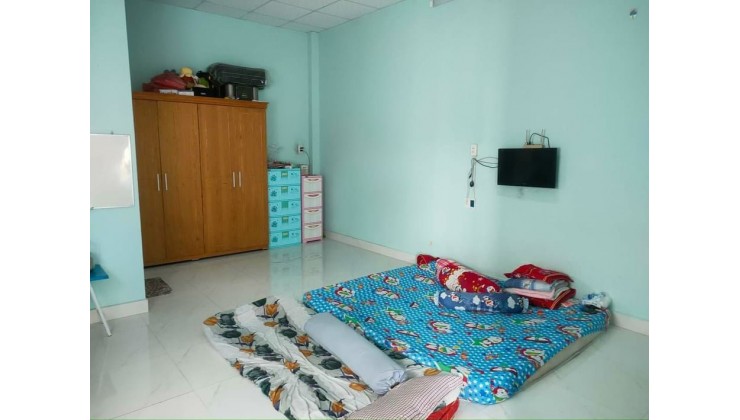 Nhà bán 1 trệt 1 lầu đường Lò Gốm Quận 6, 54m2 dọn vào ở ngay