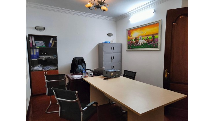 Bán Nhà Cầu Giấy  185m2  Liên Hệ 0398 218 398