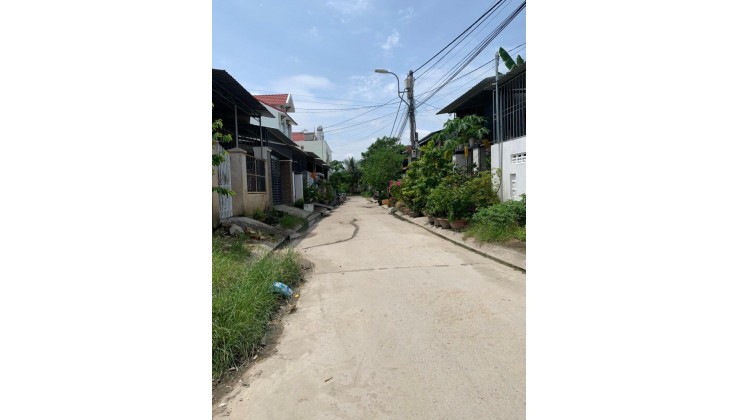 bán lô đất ngang 18m nằm ngay trung tâm thị trấn Diên Khánh lh 0359111296